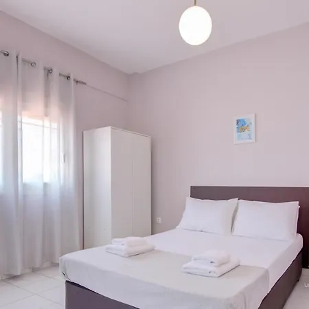 Apartment 4 In