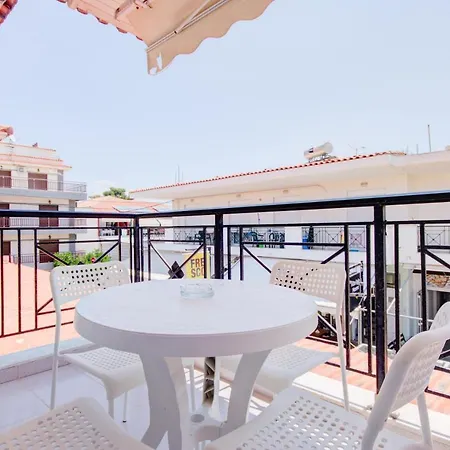 Apartment 4 In *