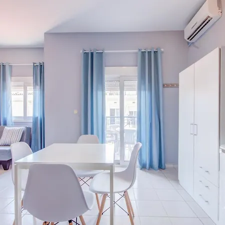 4 In Apartment